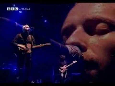 coldplay performing spies