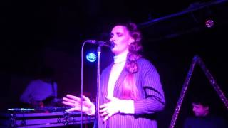 Alpines - Motionless (Live Debut) (HD) - The Waiting Room - 19.04.16