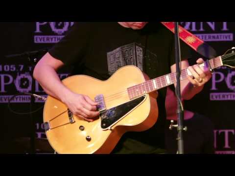 Big Head Todd & The Monsters - Black Beehive (Live)