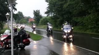 preview picture of video 'Motorradtour mit Freunden 2012 - Ankunft in Emsbüren'
