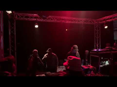 Jah Tubby's ft. Macky Banton plays Jah Ragga-Saphire Dub@Reggaebus (30-4-2022)