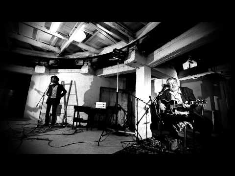 Jag / The Bambir - Black Blouse