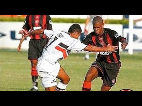 Vitória 3 x 0 Santa Cruz - Campeonato do Nordeste de 2002