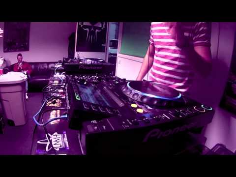 The BeatKrusher presents: Music in me E.P @ Hardcore Radio