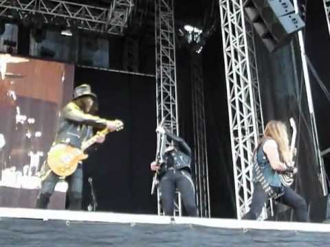 Ozzy & Friends [Zakk Wylde, Slash, Gus G, Geezer Butler] - Paranoid