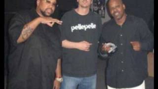 Too $hort Ft. Pimp C &amp; Levitti - Playaz Life