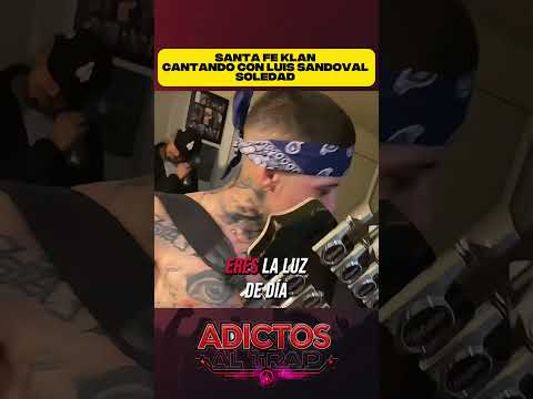 SANTA FE KLAN Cantando con Luis Sandoval SOLEDAD ‼️😱#santafeklan #mexico #usa #chile #argentina