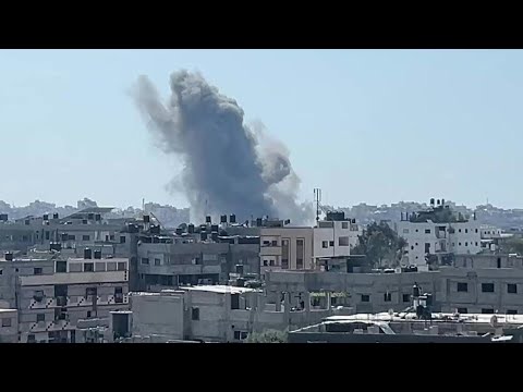 Plume of smoke rises over Gaza's Jabalia | AFP