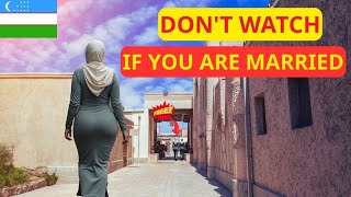 Top 10 Must Try Street Foods in India | Food Travel Guide 2025