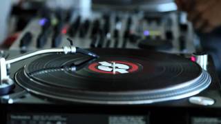 Blackbird Blackbird - PURE (official music video)