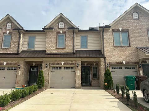 Like NEW Luxury 2-story townhome 2 bedrooms and 2.5 baths + Flex room + 1 car garage in High Point property video