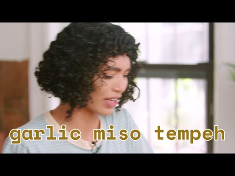 GARLIC GINGER MISO MARINATED TEMPEH