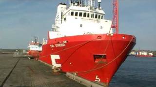 preview picture of video 'Far Strider in the Port of Peterhead, Scotland'