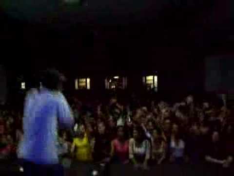 Mc Fagner Pinheiro  "GATA DA FAVELA" (show Petrópolis)