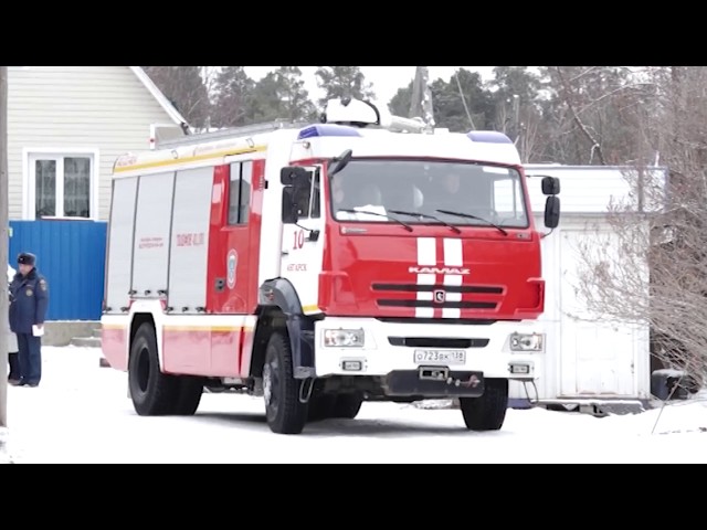Опасные дома находят пожарные в Ангарске