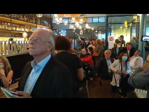 Au QG LREM / LR après l'annonce de la victoire des écologistes