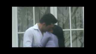 Download lagu DEWI PERSIK HOT CIUMAN.FLV mp3