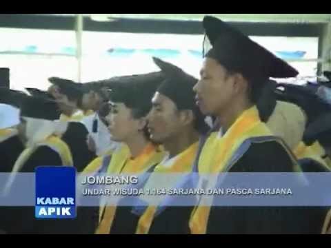 Wisuda Universitas Darul 'Ulum Jombang 12 Februari 2012.mp4