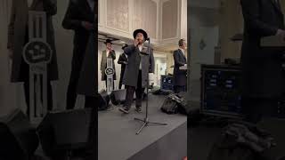 לוי פאלקוביץ - אורח מיוחד משה לאופר עם מקהלת שירה ותזמורת של יוסי שטענדיג