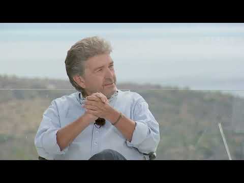 Poet of Sculpture - Kostas Varotsos