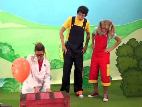 Updated! Animals & Objects pt.10: Kids English Conversation - "What is it? What are they?"