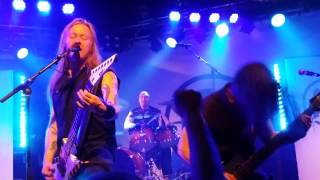 Stam1na gives props to Rattus and plays &quot;Masiina&quot; (Live @ Klubi, Tre)