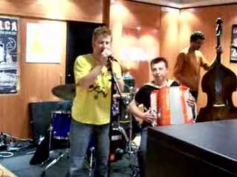 LA MILCA - Les Petites Misères