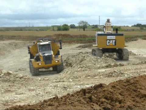 BELL B50D & CAT 390D LME VINCI LGV SEA part2
