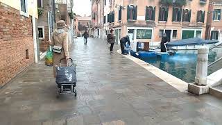 Grocery shopping like a pro in Venice, Italy - January 9th, 2023 @italy4suitcasesandacat