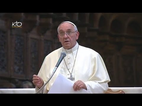 Le Pape François rencontre les prêtres, religieux, et personnes de la vie consacrée
