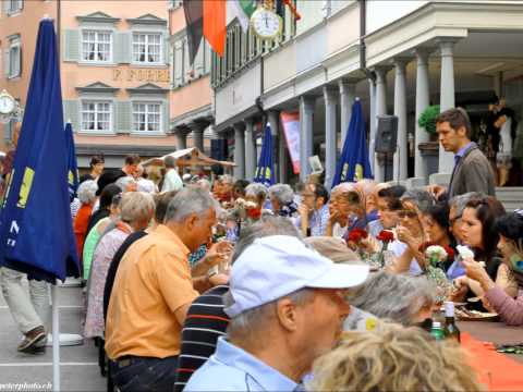 Der Lange Tisch 27. Juni 2015 - Lichtensteig by www.peterphoto.ch