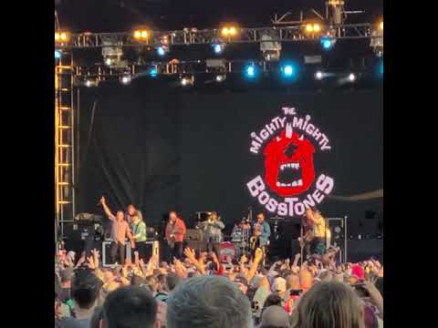 The Mighty Mighty Bosstones: The Impression That I Get (Live in Chicago at Riot Fest 2021)