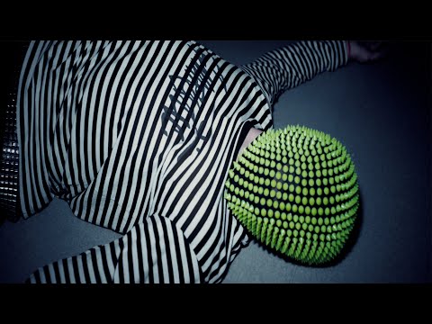 Clicherik - Õuna sees