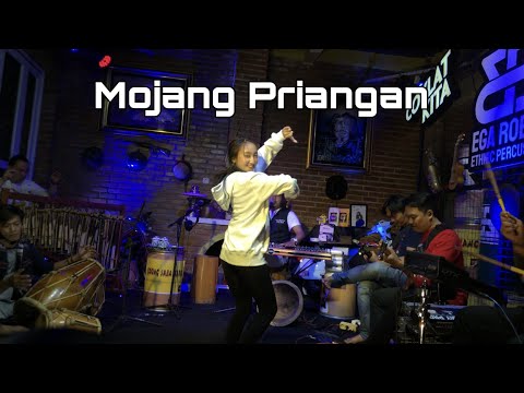 Sandrina Tari Mojang Priangan feat Ega Robot