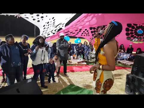 Busie Smith - Izigqibo live @ Indibano, Siphiwo Ntsizakalo Stadium, Noupoort opholamedia 20181228