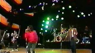 The Untouchables-"Lovers Again" (Wild Child Tour)