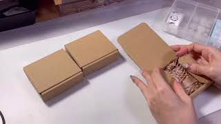 ハンドメイドアクセサリー、まとめて梱包中！
