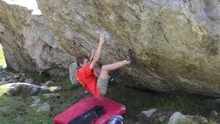 Video thumbnail of Gmäde Wiesn, 7c+. Sustenpass