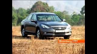 2012 Hyundai Sonata Vs Honda Accord | Comparison Test | Autocar India