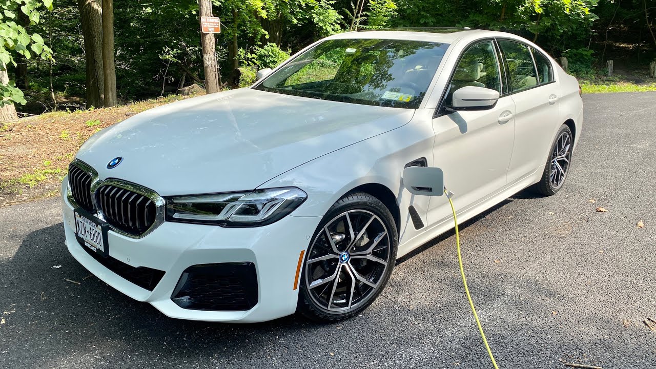 2023 BMW 530E xDrive Review | An Outstanding Luxury ...