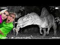 SHOCK A DINOSAUR Appears In Front Of The Camera