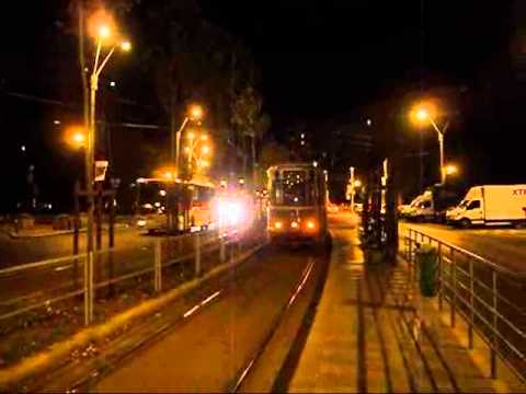 Tramvaiul '' Utilitar Stropitoare '' Rathgeber #2416+#3474 in actiune noaptea pe Bd.1 Dec.1918