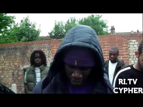 [RI.TV] 'Rising Icons' Slu,Villan,Rekkah,Verbz,Tubbzy & Mischieff {CYPHER}