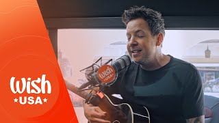 Simple Plan performs &quot;Congratulations&quot; LIVE on the Wish USA Bus