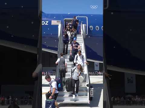 ????????✈️???????? Come fly with the Olympic Flag!