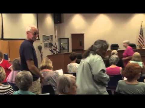 Laguna Woods OKs shooting coyotes - 2011-07-29