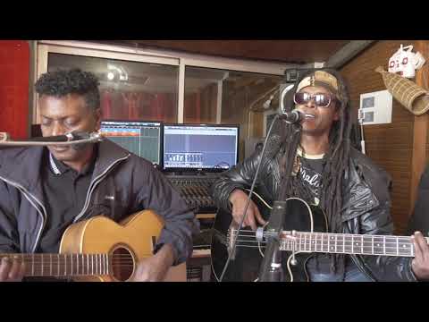 PATRICK PERSEE EK PATRICK NAWAR-TI VE PA KONET