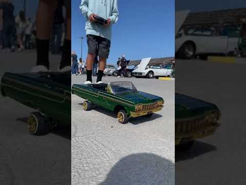 Custom Redcat lowrider chevy impala bounce!