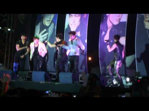 180911 2pm HANDS UP NG