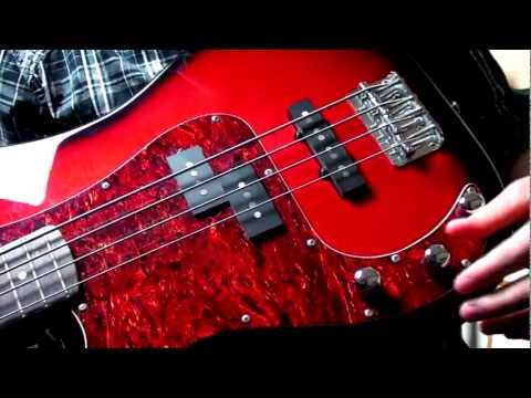 Squier Precision Bass Guitar Demo (PJ Bass)